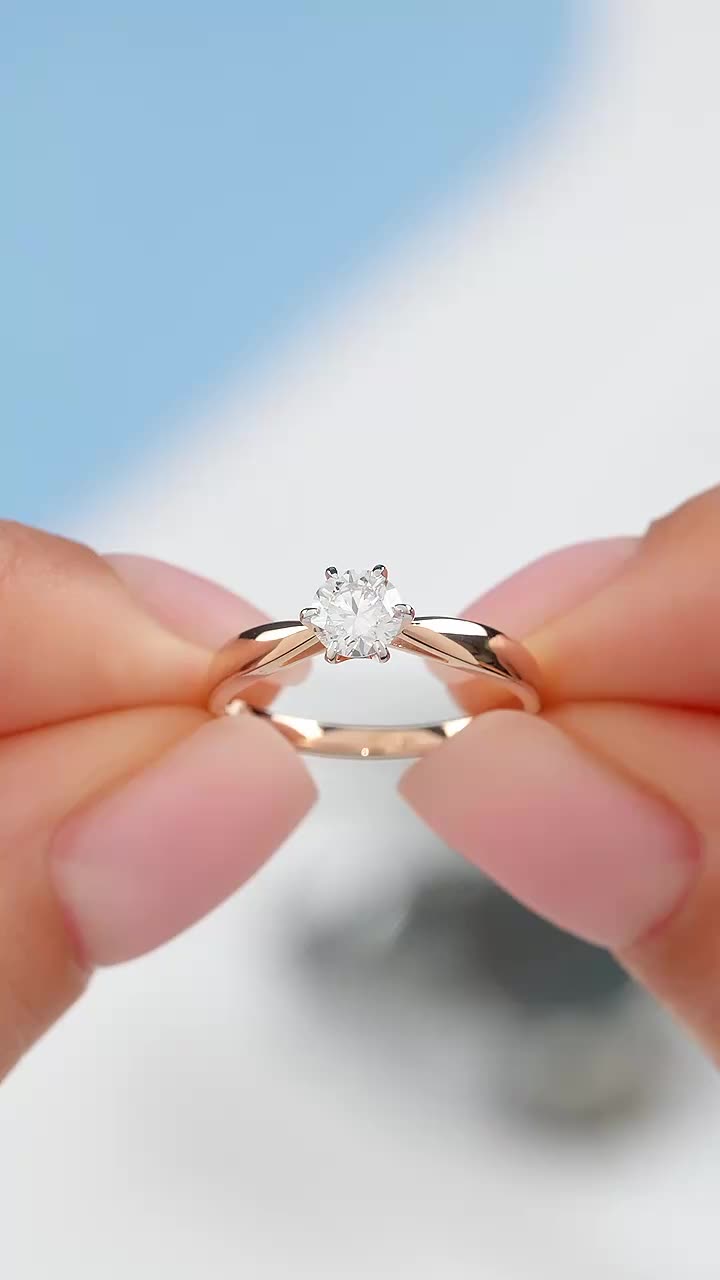 Золотое кольцо с алмазами синтет. COLD DIAMONDS L74512-K5R-01