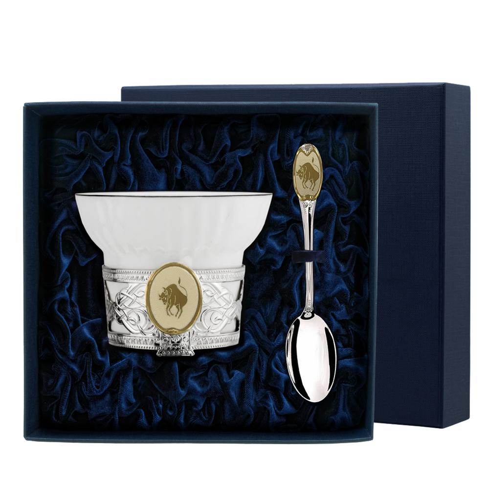 Фарфоровый чайный набор с серебряной вставкой в Краснодаре
